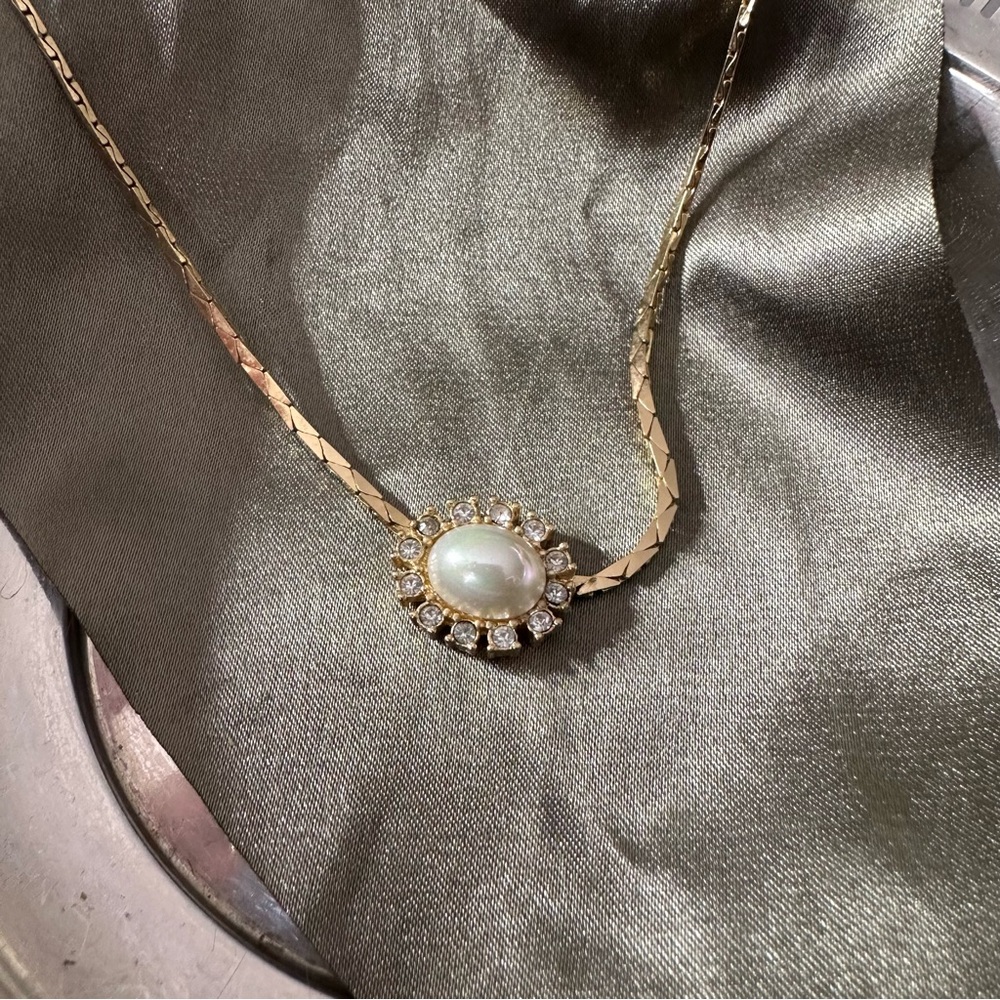 Vintage 1980s Christian Dior Swarovski Crystal Faux Pearl Necklace